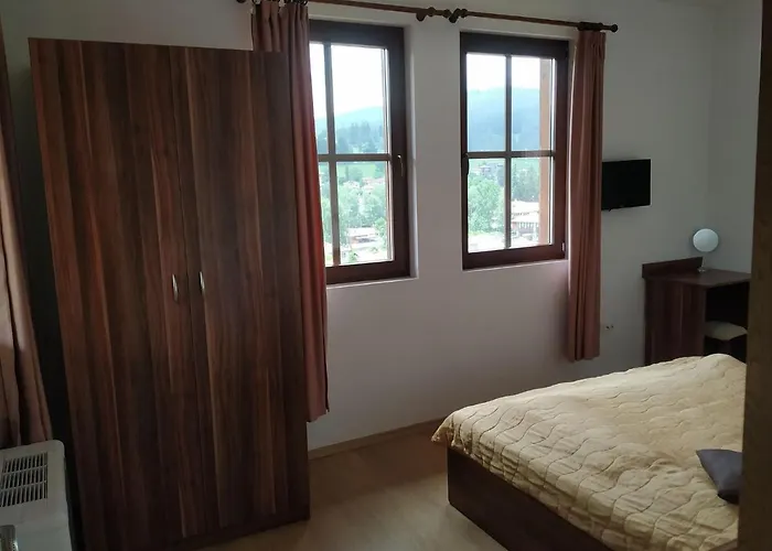 емили фемили хаус * Koprivştitsa